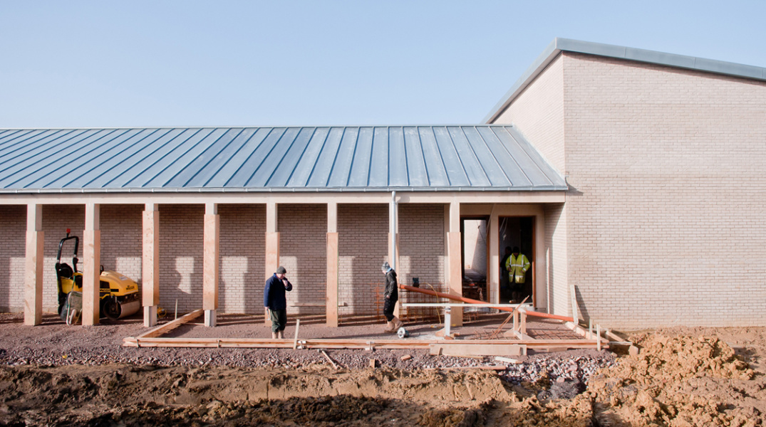 Hauser & Wirth Somerset Opens 15 July 2014