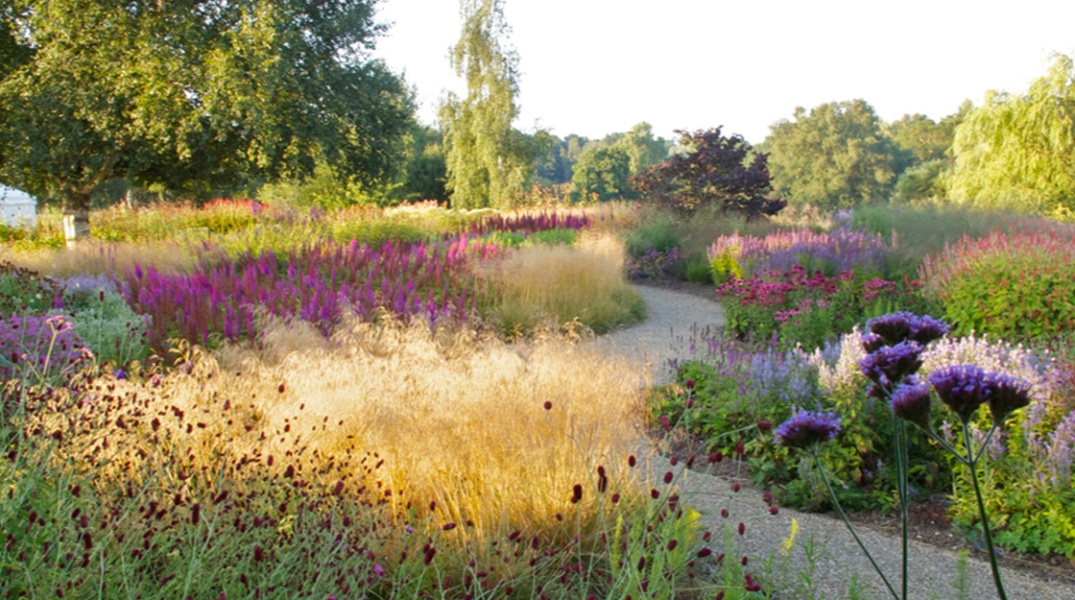 Hauser & Wirth Somerset Opens 15 July 2014
